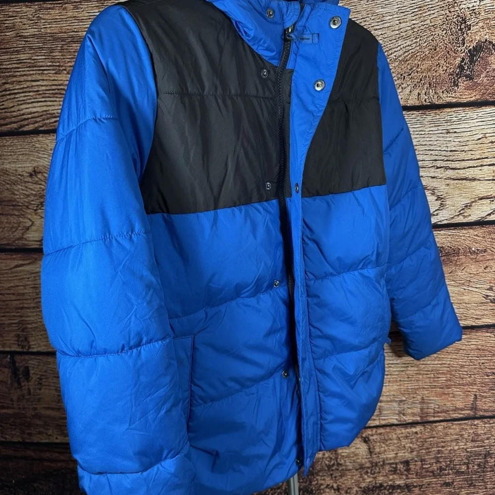 Boys Blue and Black Winter/Snow Puffer Jacket Size XXL (11/12‎ Year Old)